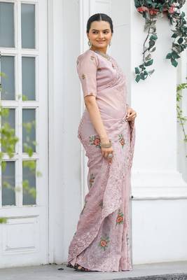 Peach Colour Chiffon Saree With Beautiful Cut Work And Embroidery Flower Work 4