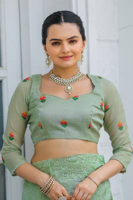 Pista Colour Chiffon Saree With Beautiful Cut Work And Embroidery Flower Work 6