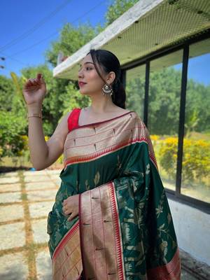 Soft Paithani silk blend Saree With Rich Weaved Paithani Pallu 3