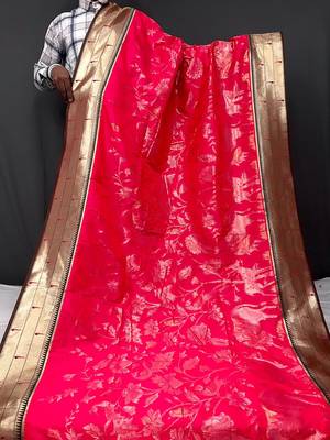 Soft Paithani silk blend Saree With Rich Weaved Paithani Pallu 4