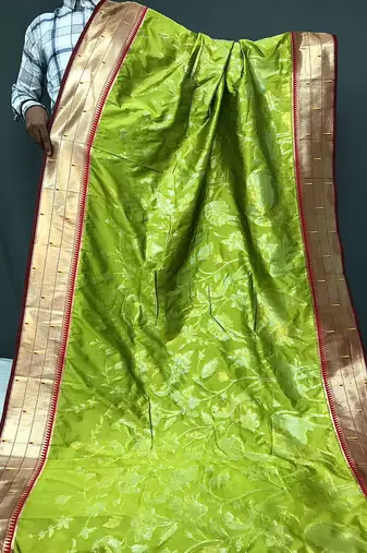 Soft Paithani silk blend Saree With Rich Weaved Paithani Pallu