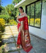 Soft Paithani silk blend Saree With Rich Weaved Paithani Pallu