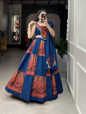 Women's Cotton Navratri Special Lehenga Choli Set 5