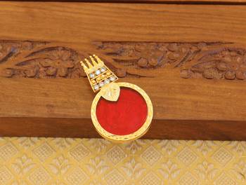 Kerala style gold plated palakka pendant 1