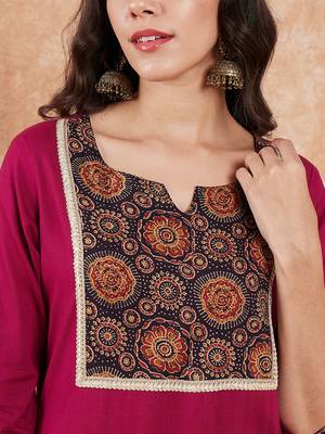 WINE PRINTED NECK PATCH WORK STRAIGHT KURTA 4