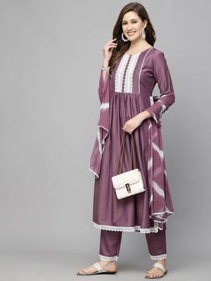 Women's Solid Chinnon Naira cut Kurta Pant Dupatta Set 1