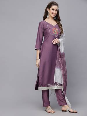 Women's Embroidered Chinnon Straight Kurta Pant Dupatta Set 3