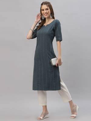 Women's Self Woven Striped Cotton Blend Straight Kurta 1