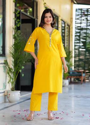 Yellow mirror work cotton kurta set 1
