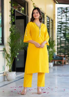 Yellow mirror work cotton kurta set 4