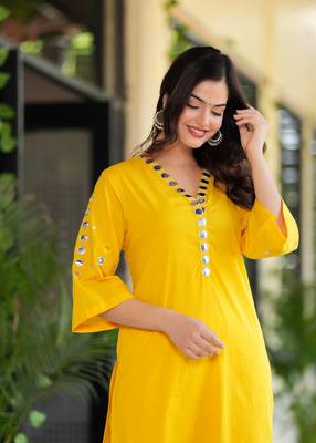 Yellow mirror work cotton kurta set 5
