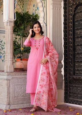 Peach embroidered katha cotton kurta set with dupatta 3
