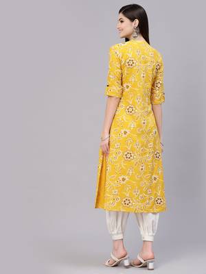 Women's Floral Print Rayon A-Line Kurta 2