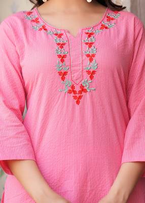 Peach embroidered katha cotton kurta set with dupatta 4