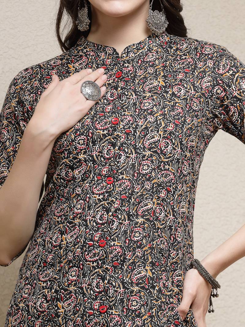 Women's Floral Printed Cotton A-Line Kurta
