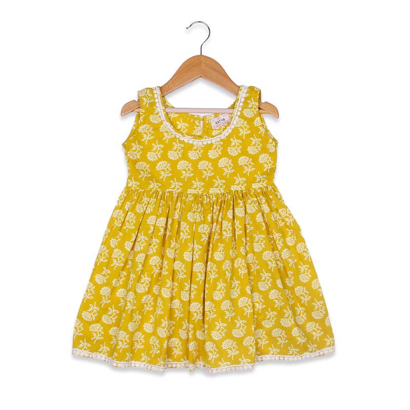 Aatya Kiids yellow printed gota embellished sleeveless kurta with sharara- yellow