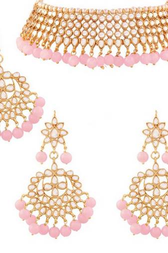 Pink Choker Set With Earrings And Maang Tikka
