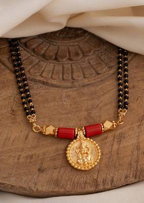 Black Gold Laxmi Motif Mangalsutra 1