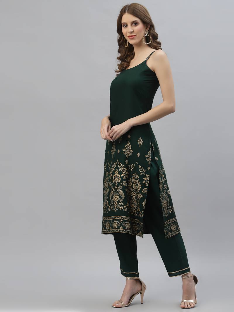 Women's Gold Printed Rayon Straight Kurta Pant Set