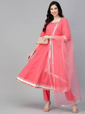 Stylum Women's Solid Rayon Kurta Pant Dupatta Set 1
