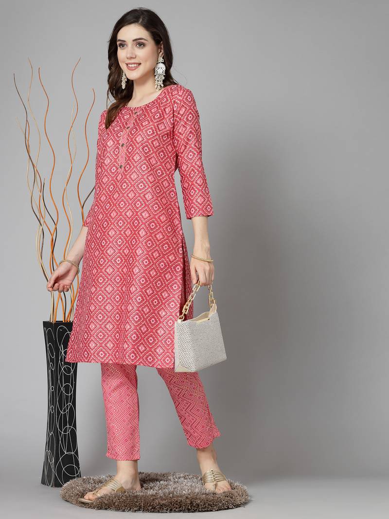 Women's Printed Cotton Blend Straight Kurta Pant Set