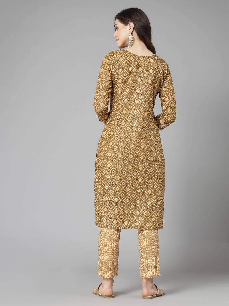 Women's Printed Cotton Blend Straight Kurta Pant Set