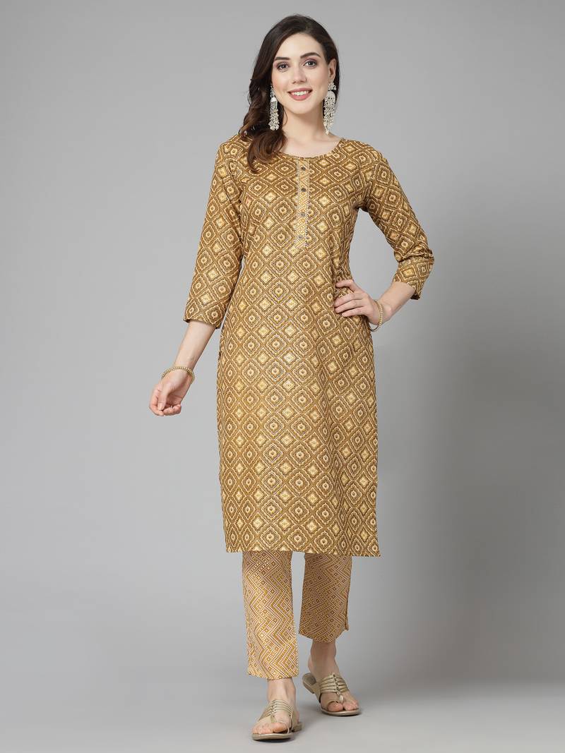 Women's Printed Cotton Blend Straight Kurta Pant Set