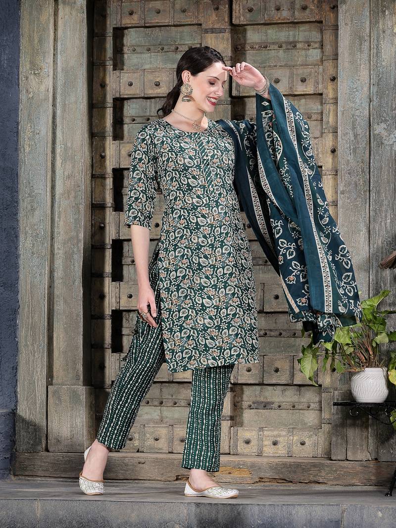 Women's Floral Printed Cotton Blend Straight Kurta Pant Dupatta Set