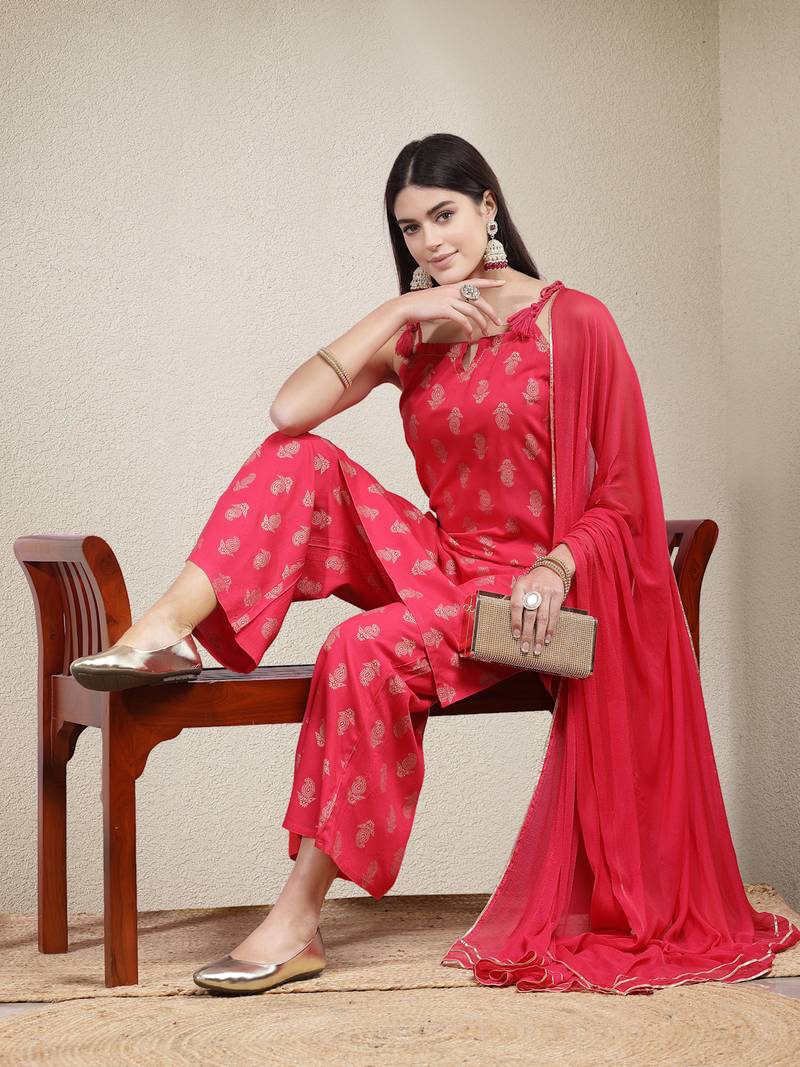 Women's Paisley Printed Rayon Sleeveless Straight Kurta Palazzo Dupatta Set