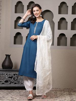 Women's Solid Cotton Blend Straight Kurta Pant Dupatta Set 1