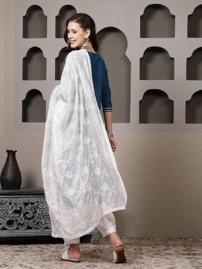 Women's Solid Cotton Blend Straight Kurta Pant Dupatta Set