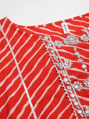 Women's Lehariya Printed Cotton Straight Kurta 4