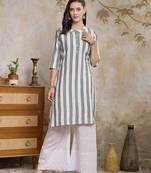 Women's Self Designed Cotton Blend Straight Kurta