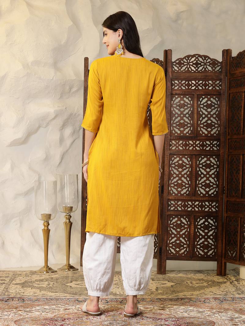 Women's Solid & Embroidered Cotton Blend Straight Kurta