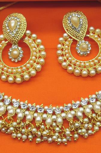 PEARL GOLDEN PLATED NECKLACE SET