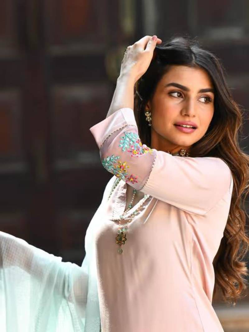  Women's Chanderi Viscose Top With Full Stitched Multi Sizes Straight Kurta