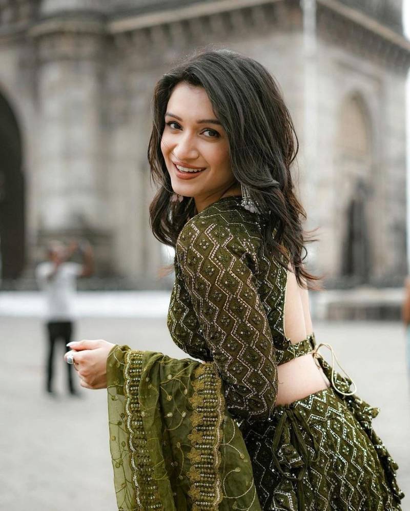 Mahendi Designer Lehenga Choli for Bridal and Bridesmaids Wedding Wear Choli