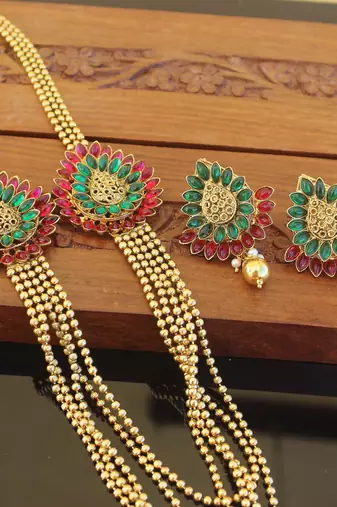 Designer gold plated kempu layers long necklace set