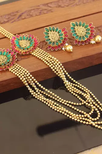 Designer gold plated kempu layers long necklace set