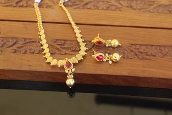 Designer gold plated kempu necklace set 3
