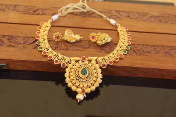 Designer gold plated kempu necklace set 1