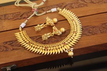 Designer gold plated kempu mango necklace set 4