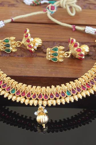 Designer gold plated kempu necklace set