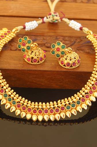 Designer gold plated kempu necklace set