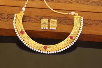 Designer gold plated pearl necklace set 1
