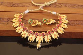 Designer gold plated kempu peacock necklace set 1