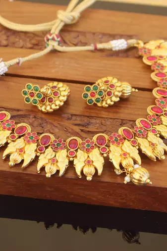 Designer gold plated kempu peacock necklace set
