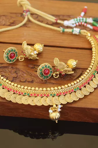 Designer gold plated kempu necklace set
