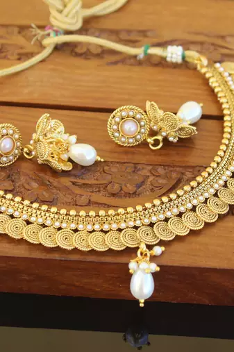 Designer gold plated pearl necklace set