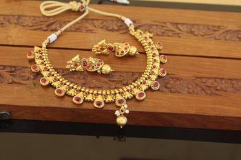 Designer gold plated kempu necklace set 3